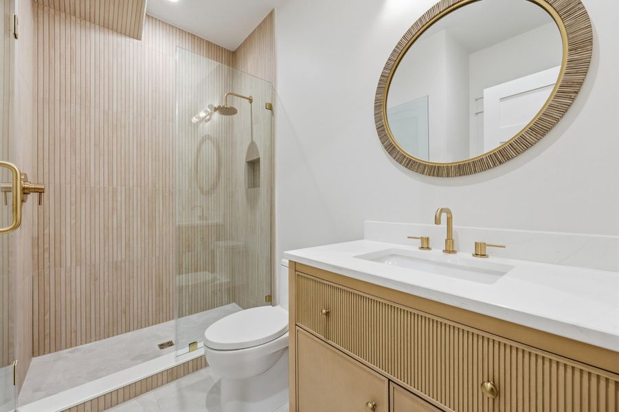 Image 79 of a home in .