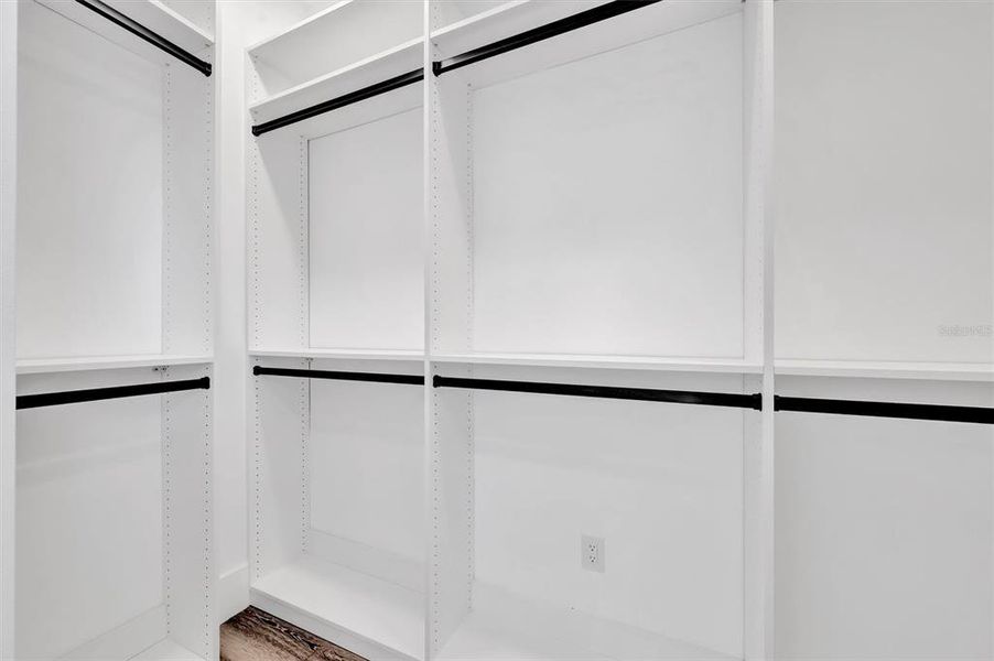 Image 36 of a home in .