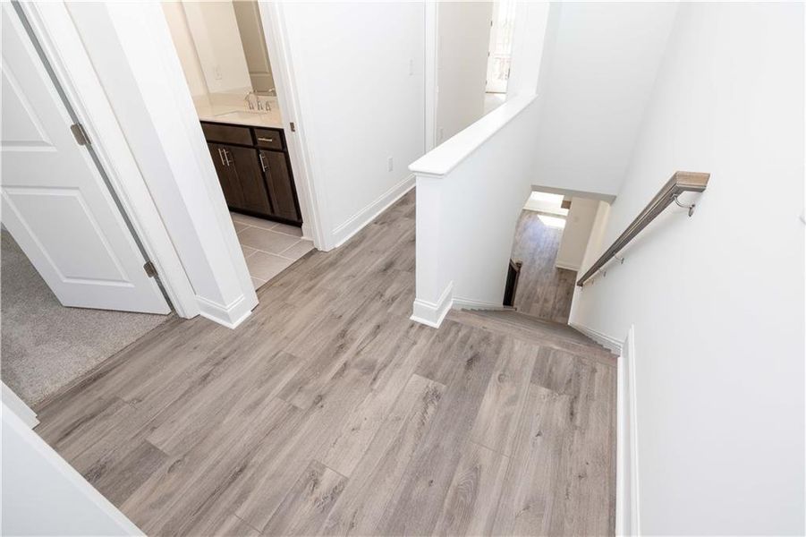 Spacious, unfurnished interior of a new home in Ecco Park, Alpharetta (Image 31).