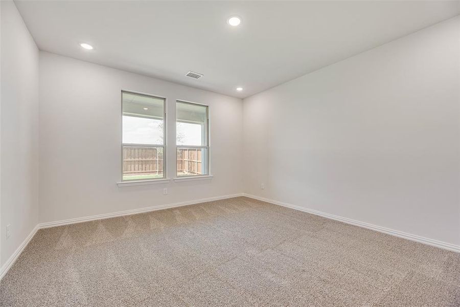 Spacious, unfurnished interior of a new home in Spiritas Ranch, Little Elm (Image 25). Spacious, unfurnished interior of a new home in Spiritas Ranch, Little Elm (Image 25).