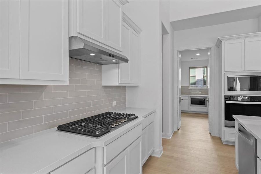 DAL_Hillside Village_Bremond_1216 Waterford (10) DAL_Hillside Village_Bremond_1216 Waterford (10)