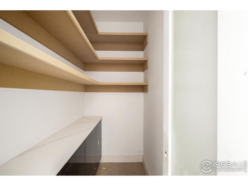 Image 37 of a home in .