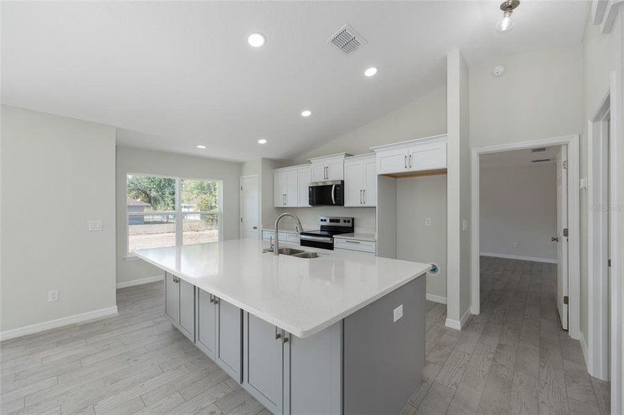 Furnished interior view inside a new home in , Ocala (Image 7).