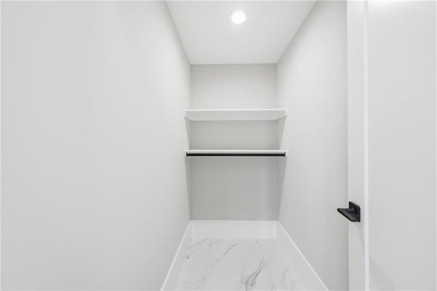 Spacious, unfurnished interior of a new home in , Dacula (Image 22).