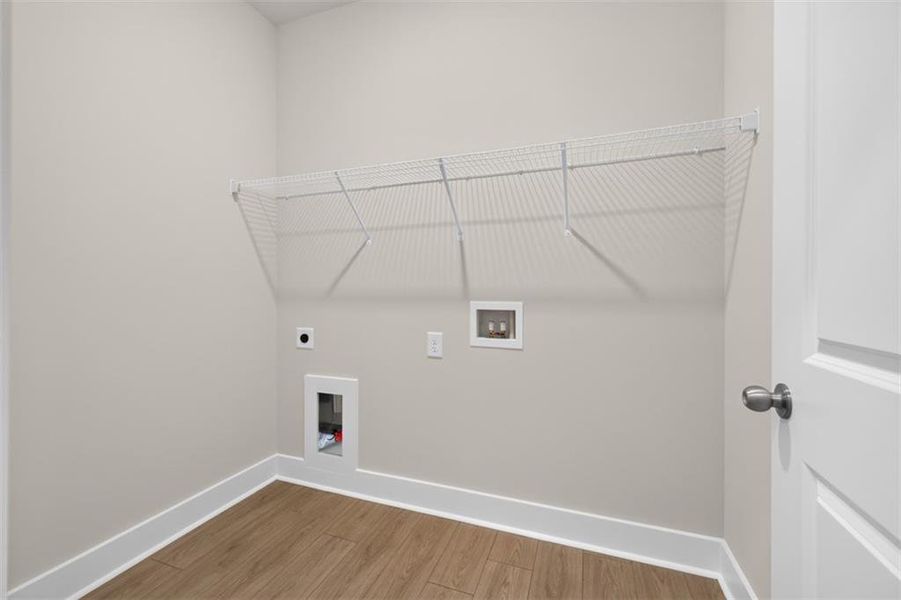 Spacious, unfurnished interior of a new home in , Gainesville (Image 46).