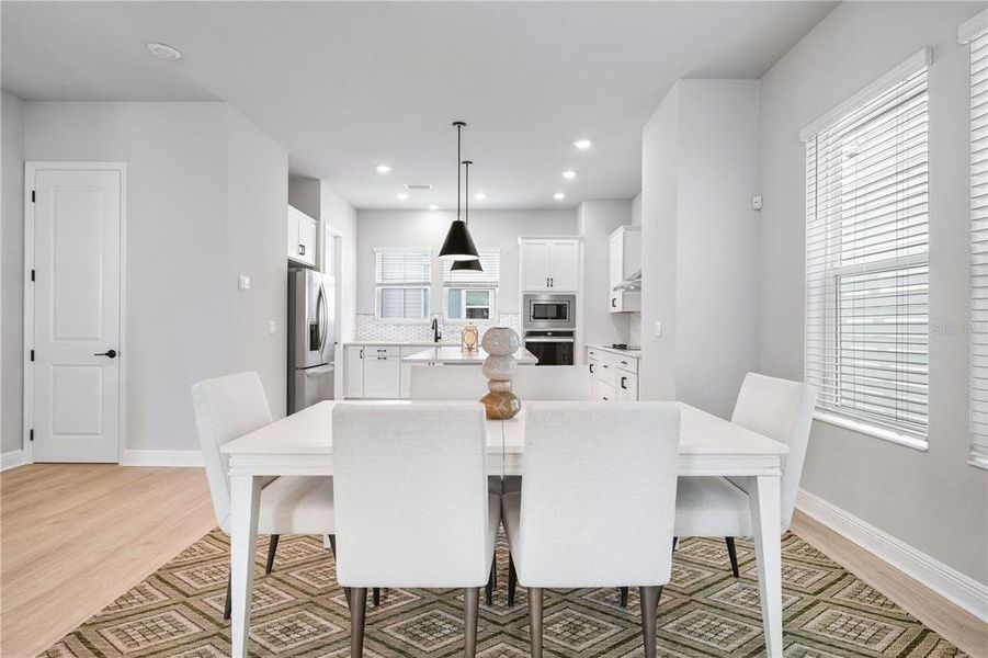 Furnished interior view inside a new home in , Sarasota (Image 6).