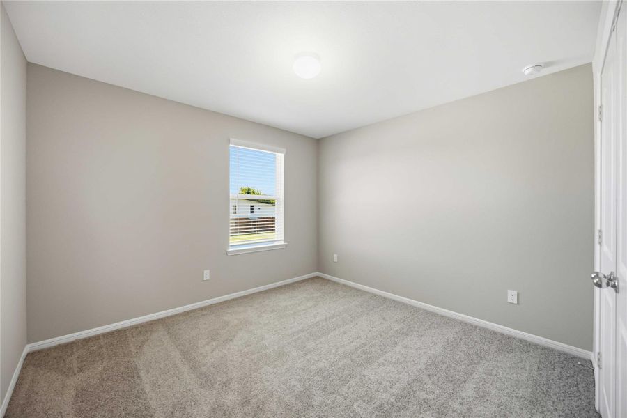Spacious, unfurnished interior of a new home in , Houston (Image 12).