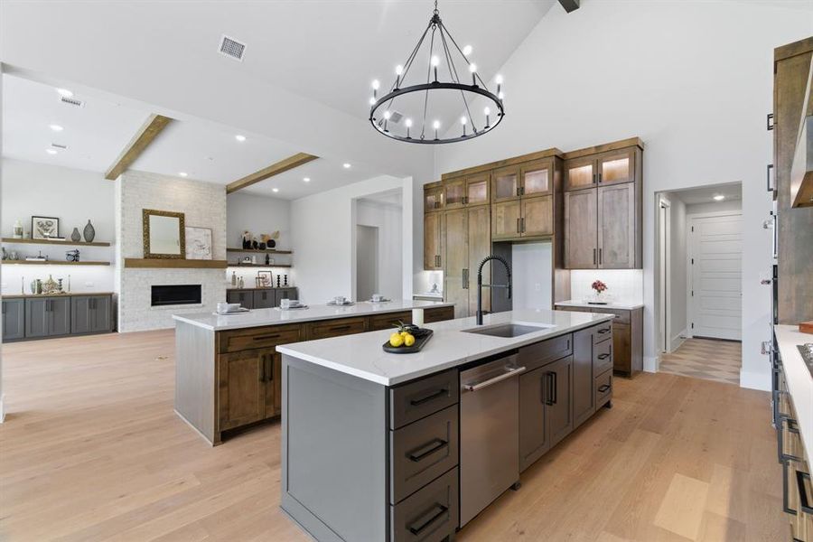 Furnished interior view inside a new home in , Northlake (Image 10).