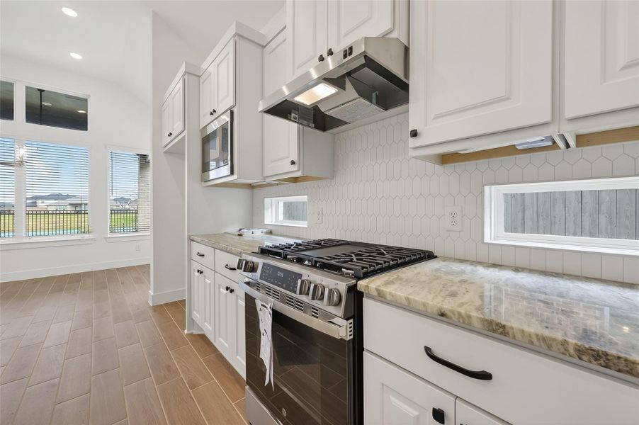 Furnished interior view inside a new home in Jubilee, Hockley (Image 17).