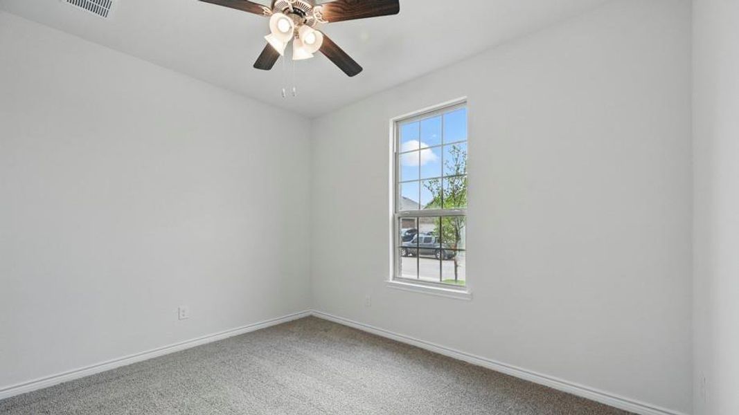 Spacious, unfurnished interior of a new home in Lakewood Trails, Forney (Image 23).