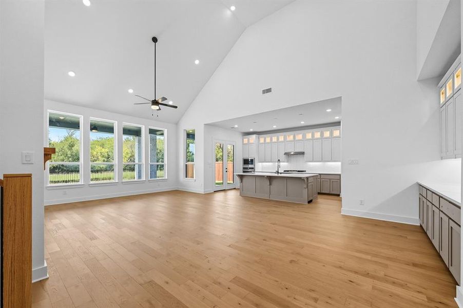 Spacious, unfurnished interior of a new home in Sonoma Verde: 70ft. lots, McLendon-Chisholm (Image 24). Spacious, unfurnished interior of a new home in Sonoma Verde: 70ft. lots, McLendon-Chisholm (Image 24).