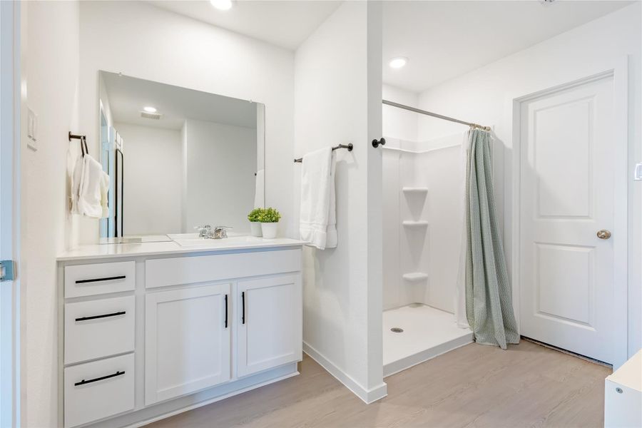 Furnished interior view inside a new home in Tavola, New Caney (Image 15).