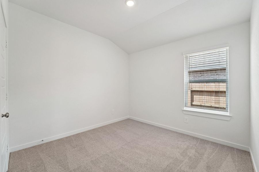 Spacious, unfurnished interior of a new home in Southwinds, Baytown (Image 36). Spacious, unfurnished interior of a new home in Southwinds, Baytown (Image 36).