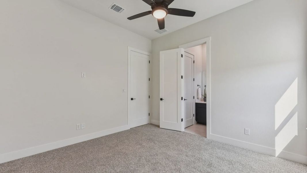 Representative unfurnished interior of a home built from the Garet by Chesmar Homes in Feathergrass, Florence (Image 22).