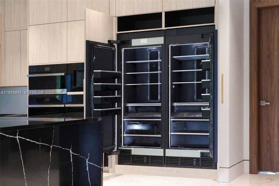 Close-up of interior finishes inside a home in , Davie (Image 26). Close-up of interior finishes inside a home in , Davie (Image 26).