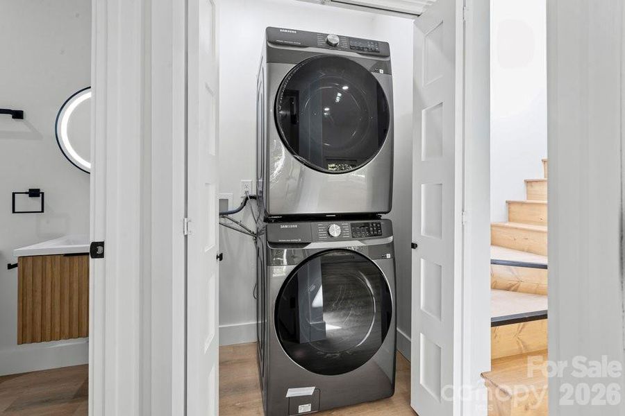 Image 40 of a home in .