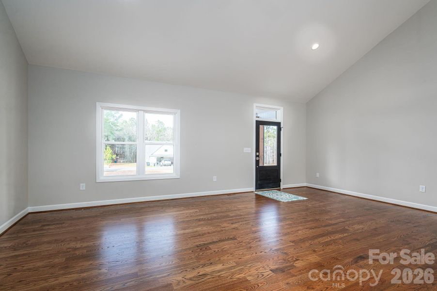Spacious, unfurnished interior of a new home in , Vale (Image 8).