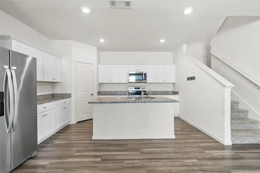 Furnished interior view inside a new home in Chapel Run, Montgomery (Image 6). Furnished interior view inside a new home in Chapel Run, Montgomery (Image 6).