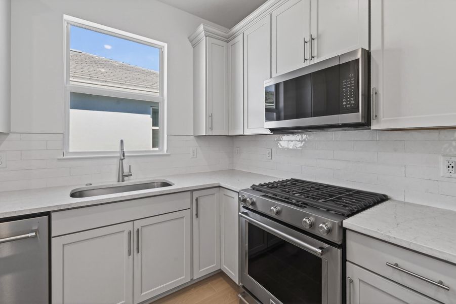 Lot3802-3817RussellCt(13)