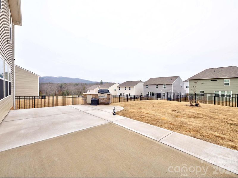 Exterior details and patio area of a home in Shannon Woods, Maiden (Image 23).