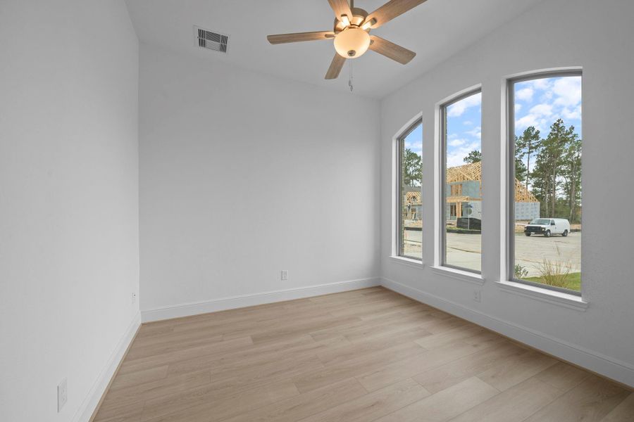 Spacious, unfurnished interior of a new home in Colton, Todd Mission (Image 17). Spacious, unfurnished interior of a new home in Colton, Todd Mission (Image 17).