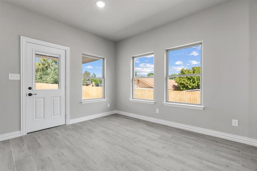 Spacious, unfurnished interior of a new home in , Weatherford (Image 17). Spacious, unfurnished interior of a new home in , Weatherford (Image 17).