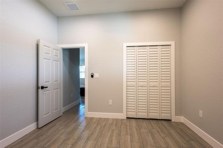 Spacious, unfurnished interior of a new home in , New Port Richey (Image 42).