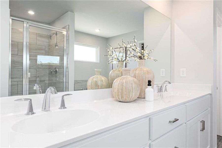 Close-up of interior finishes inside a home in River Oaks, Locust Grove (Image 20).