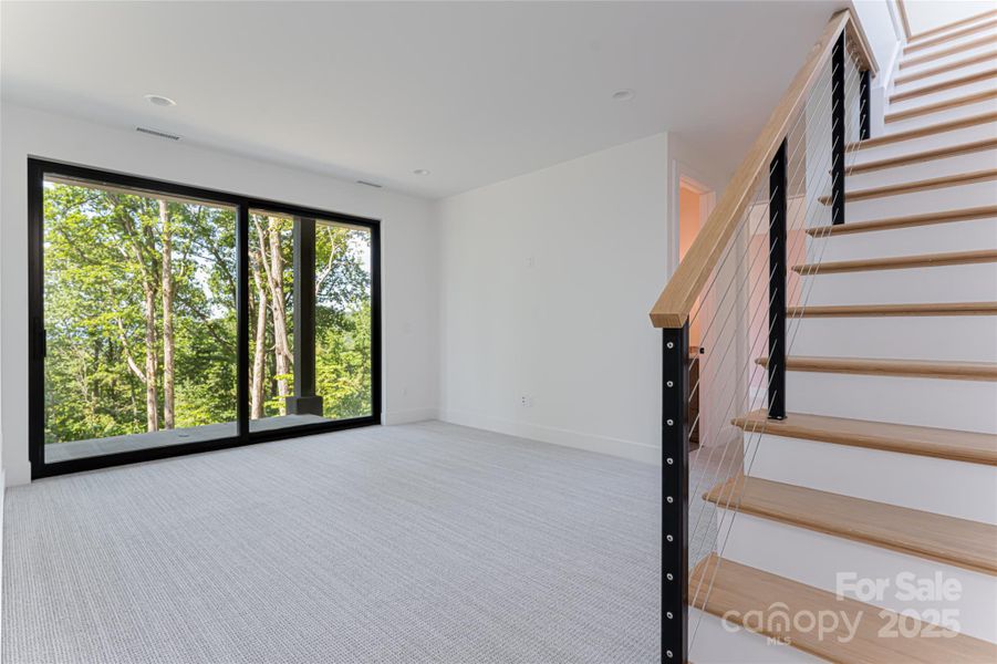 Image 39 of a home in .