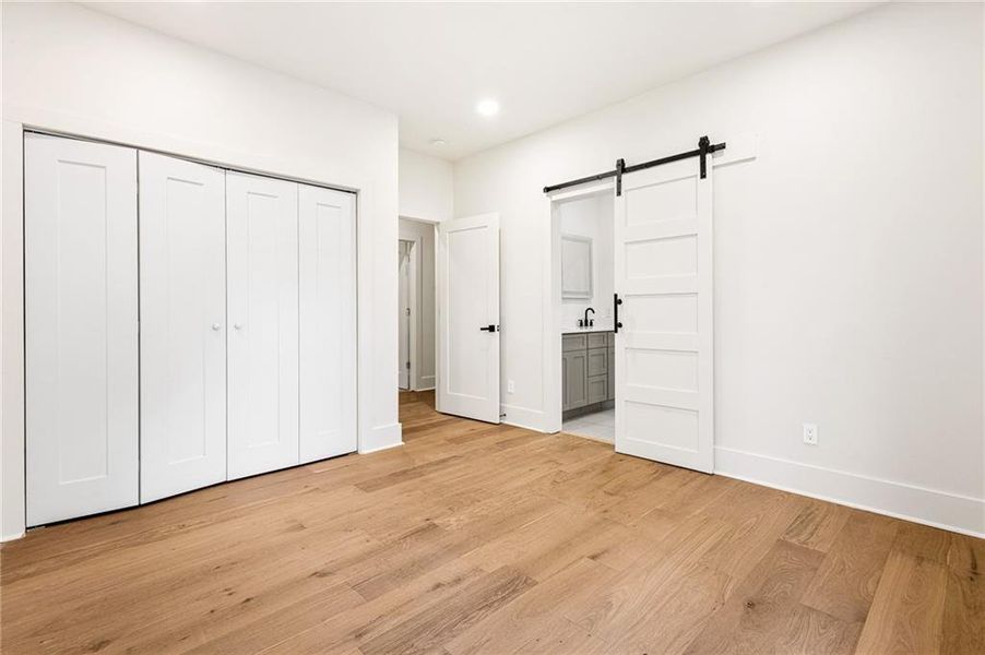 Spacious, unfurnished interior of a new home in , Atlanta (Image 42). Spacious, unfurnished interior of a new home in , Atlanta (Image 42).