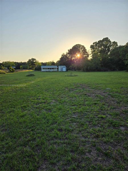 Image 30 of a home in . Image 30 of a home in .