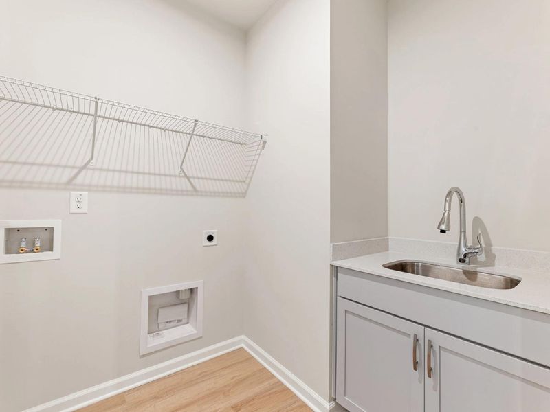 Spacious, unfurnished interior of a new home in Kelly Preserve, Loganville (Image 15).