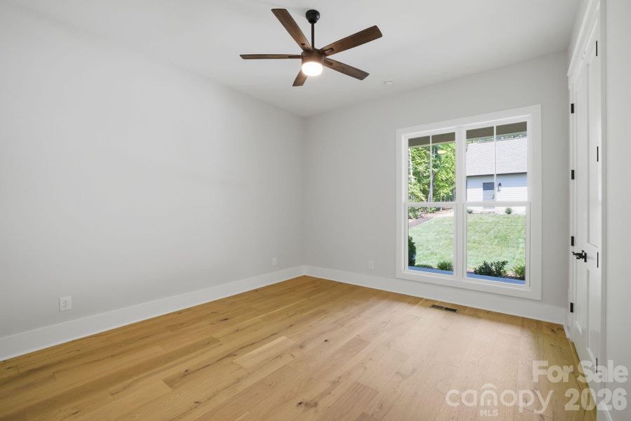 Main Level Guest Suite