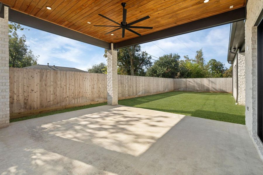Exterior details and patio area of a home in , Houston (Image 4).