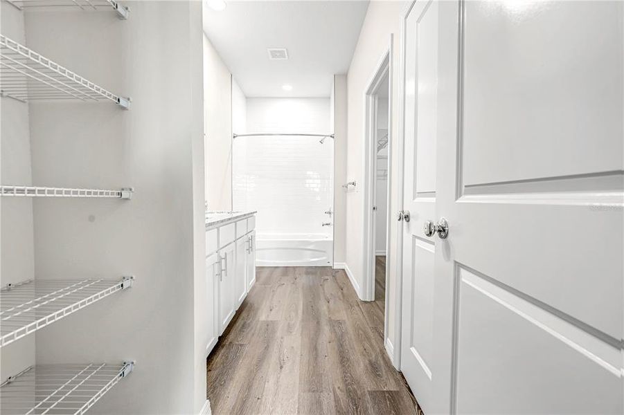 Image 47 of a home in .