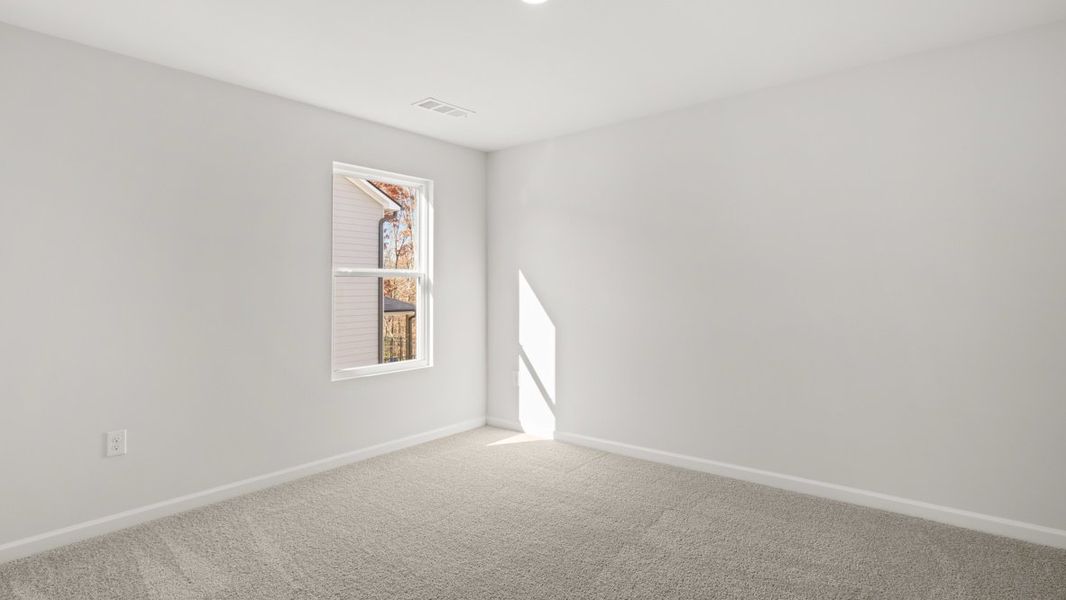 Representative unfurnished interior of a home built from the Belfort by D.R. Horton in Hamptons at Riverwood North, Dallas (Image 23).