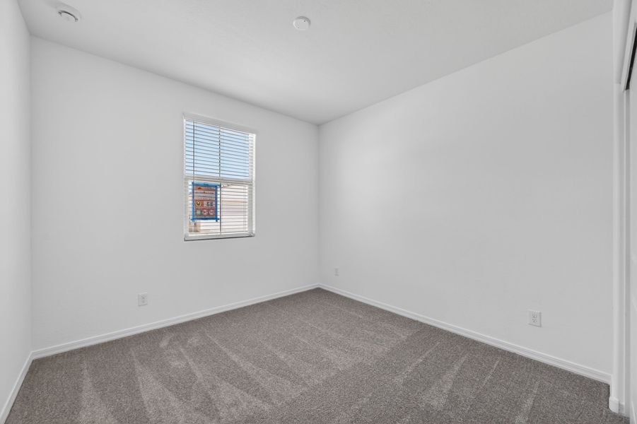 Spacious, unfurnished interior of a new home in Artisan at Asante, Surprise (Image 19).