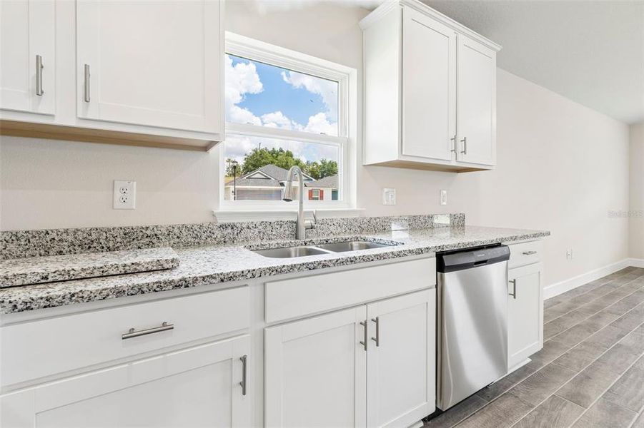 Furnished interior view inside a new home in Abbey Glen, Dade City (Image 10).