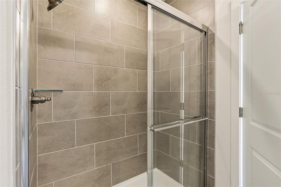 Furnished interior view inside a new home in Willowbrook North, Winter Haven (Image 11). Furnished interior view inside a new home in Willowbrook North, Winter Haven (Image 11).