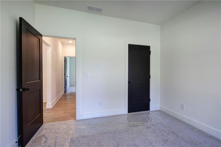 Spacious, unfurnished interior of a new home in , Taylorsville (Image 36).