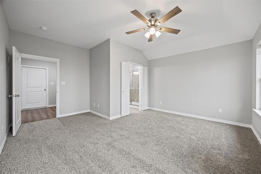 Spacious, unfurnished interior of a new home in , Whitney (Image 22).