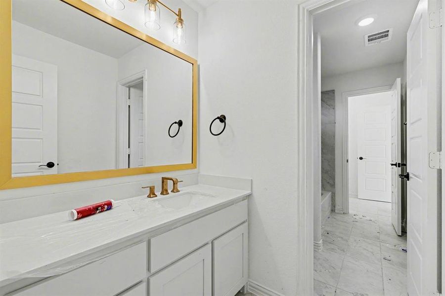 Furnished interior view inside a new home in , Prosper (Image 11).