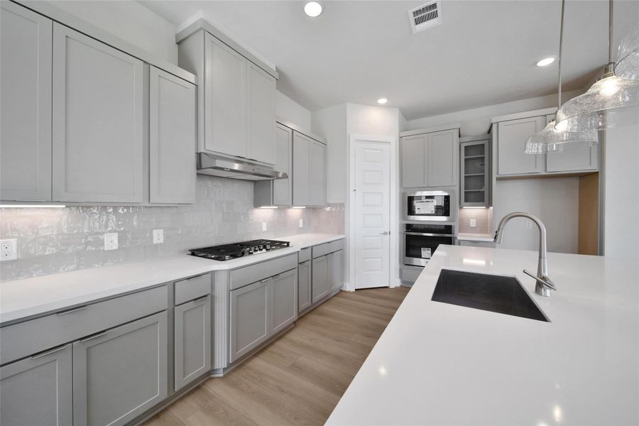 Furnished interior view inside a new home in Lago Pointe, Seabrook (Image 9).