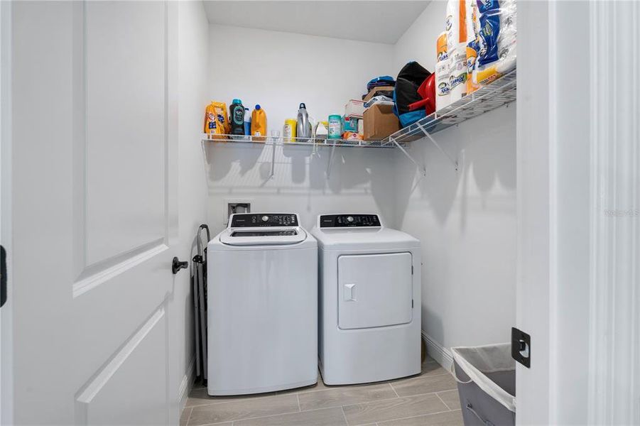 Furnished interior view inside a new home in Grand Park North, Dunnellon (Image 16).