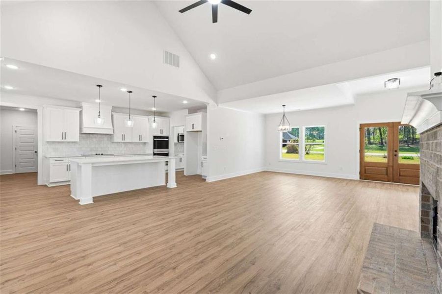 Spacious, unfurnished interior of a new home in , Covington (Image 40).