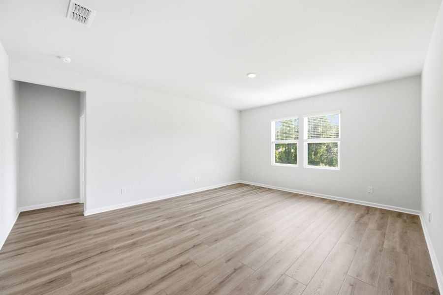 Spacious, unfurnished interior of a new home in Grand Arbor, Blythewood (Image 26). Spacious, unfurnished interior of a new home in Grand Arbor, Blythewood (Image 26).