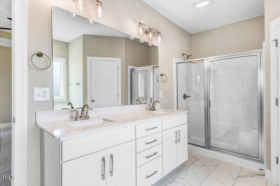 24-9279 Bear Run Ln-24