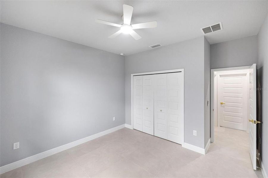 Spacious, unfurnished interior of a new home in , North Port (Image 25).