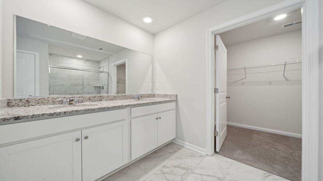 Furnished interior view inside a new home in Tooley Harbor, Elizabeth City (Image 10).