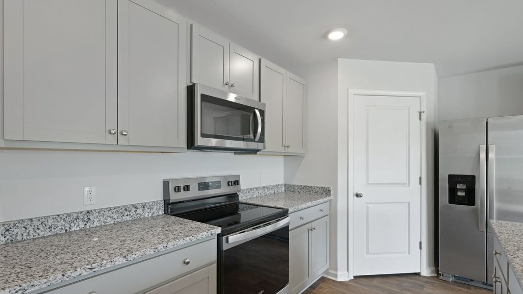 Representative furnished interior of a home built from the CALI by D.R. Horton in Evergreen, Holly Hill (Image 6). Representative furnished interior of a home built from the CALI by D.R. Horton in Evergreen, Holly Hill (Image 6).